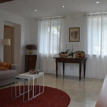 Feriehus Casa Romina *