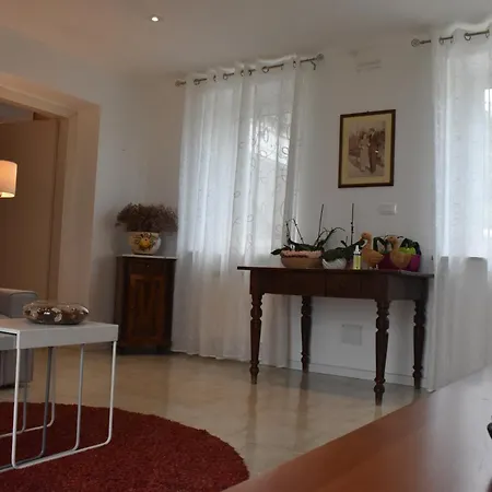 Casa Romina Feriehus San Vito al Torre